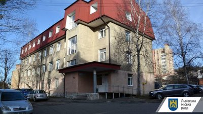 Центр обліку та нічного перебування бездомних закрили на обсервацію