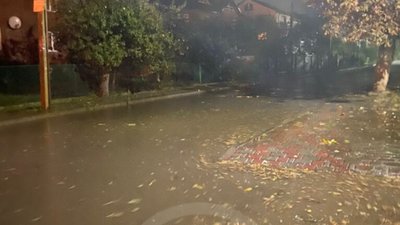 Івано-Франківськ потонув у негоді (ВІДЕО)