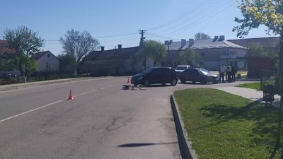 У Буську велосипедист не розминувся із автомобілем (ФОТО)
