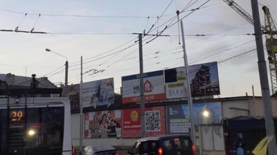 У Львові проектант зробив помилку, а штрафуюють водіїв
