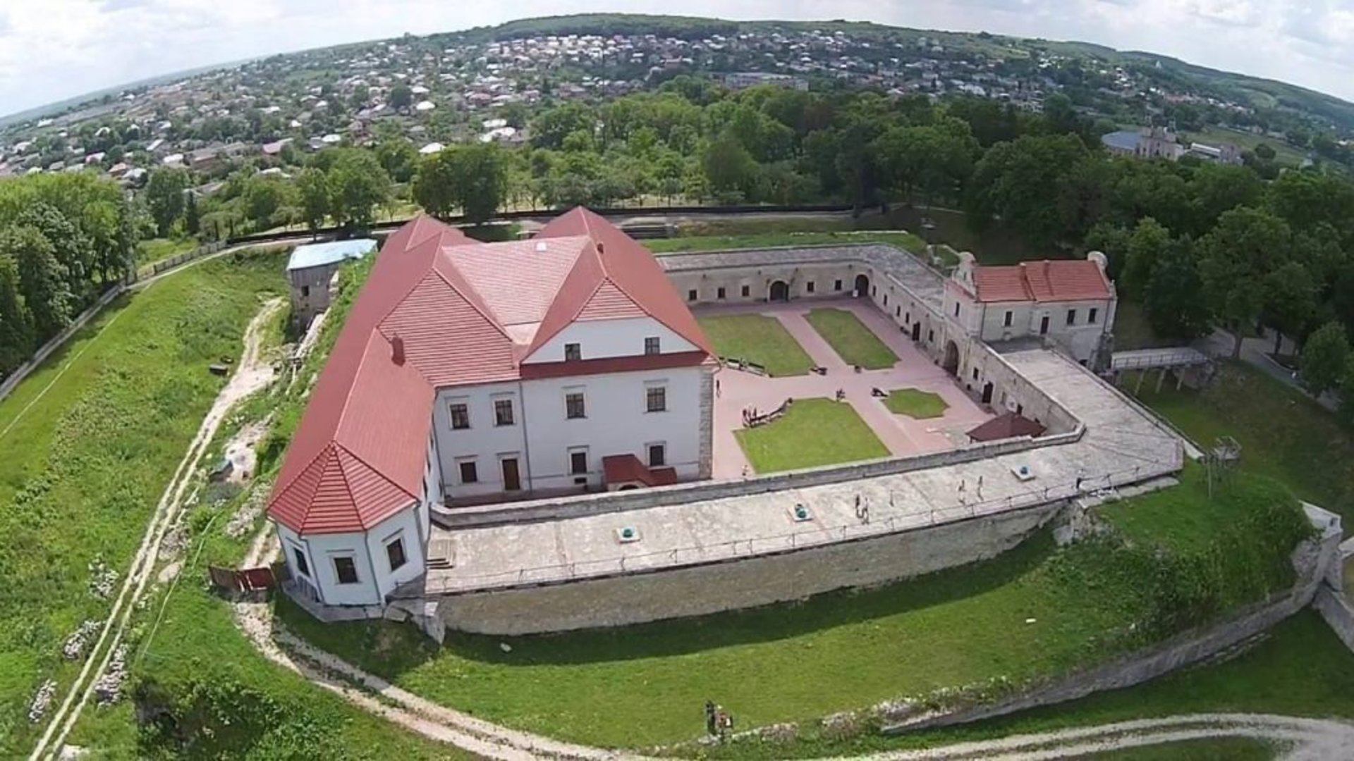 Фото: Facebook/Надія Пастернак