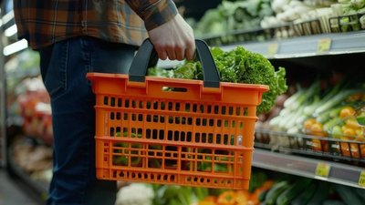 В Україні здорожчають яйця, хліб і м'ясо
