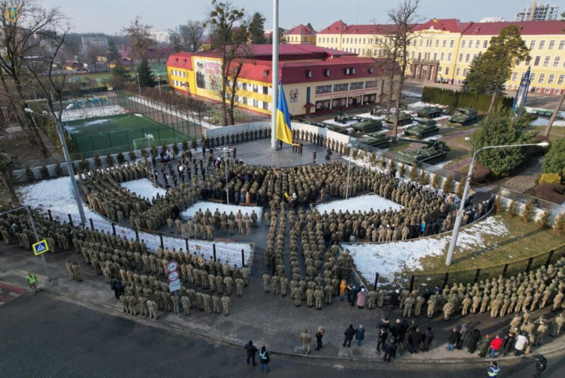 На Львівщині військові зобразили карту України