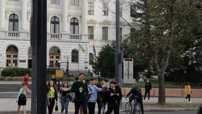 У Львові на вулиці Степана Бандери просять встановити світлофор (ФОТО)