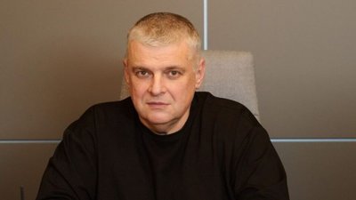Корпоративні права IDS Ukraine під арештом, але компанія постачає один із найнеобхідніших наразі продуктів – питну воду