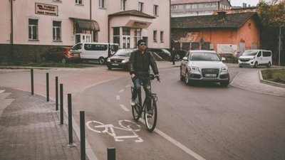 У Львові відзначають улюблене свято чиновників Садового
