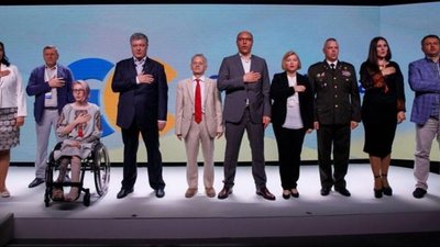 "Європейська Солідарність" у трійці лідерів на виборах у Раду - соцдослідження