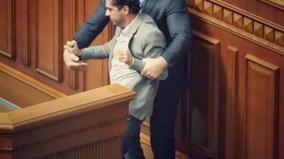 Тищенко напав на Лероса (ВІДЕО)