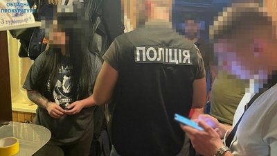 У Львові викрили жінку на шахрайстві з продажу неіснуючих товарів для військових