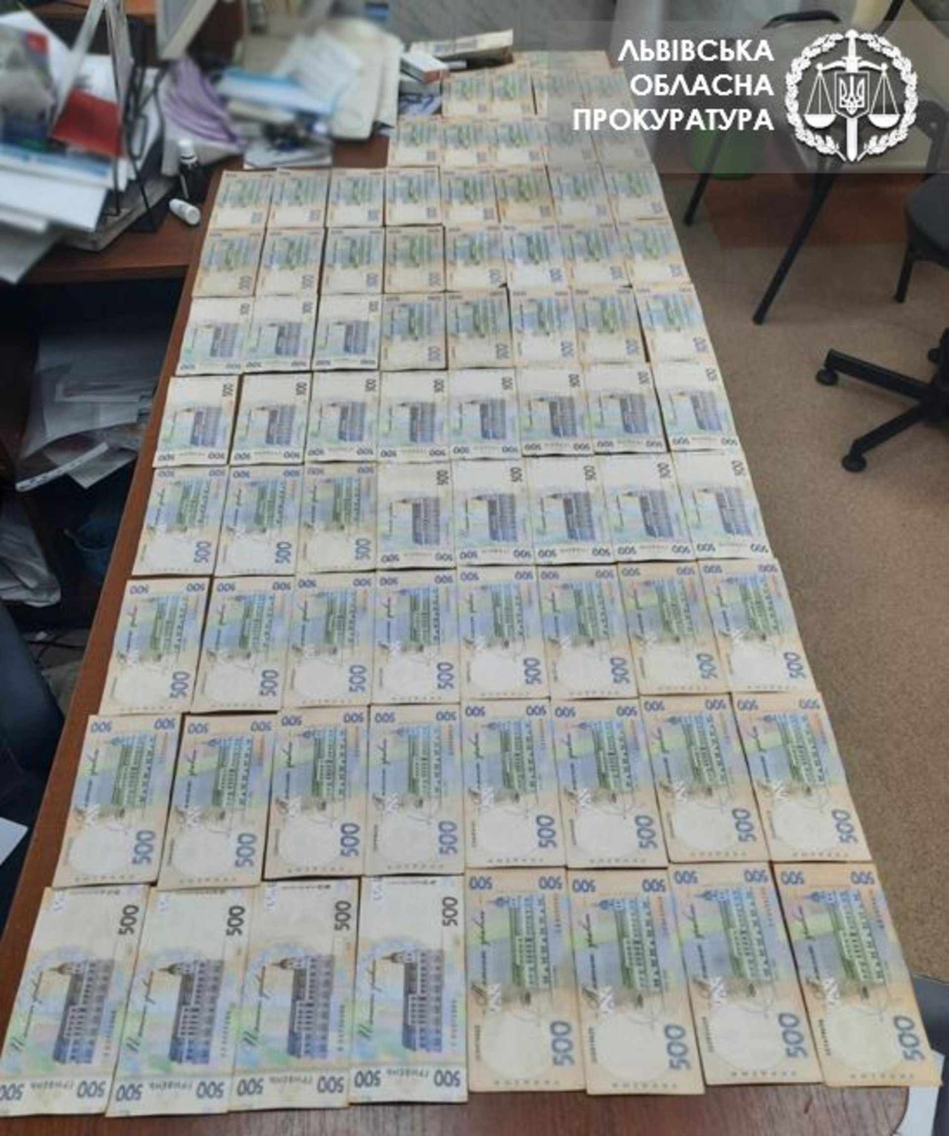65 тис грн хабара від пенсіонера за операцію на серці – викрито заввідділення кардіологічного центру у Львові