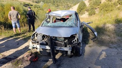На Львівщині перекинувся автомобіль, водій загинув