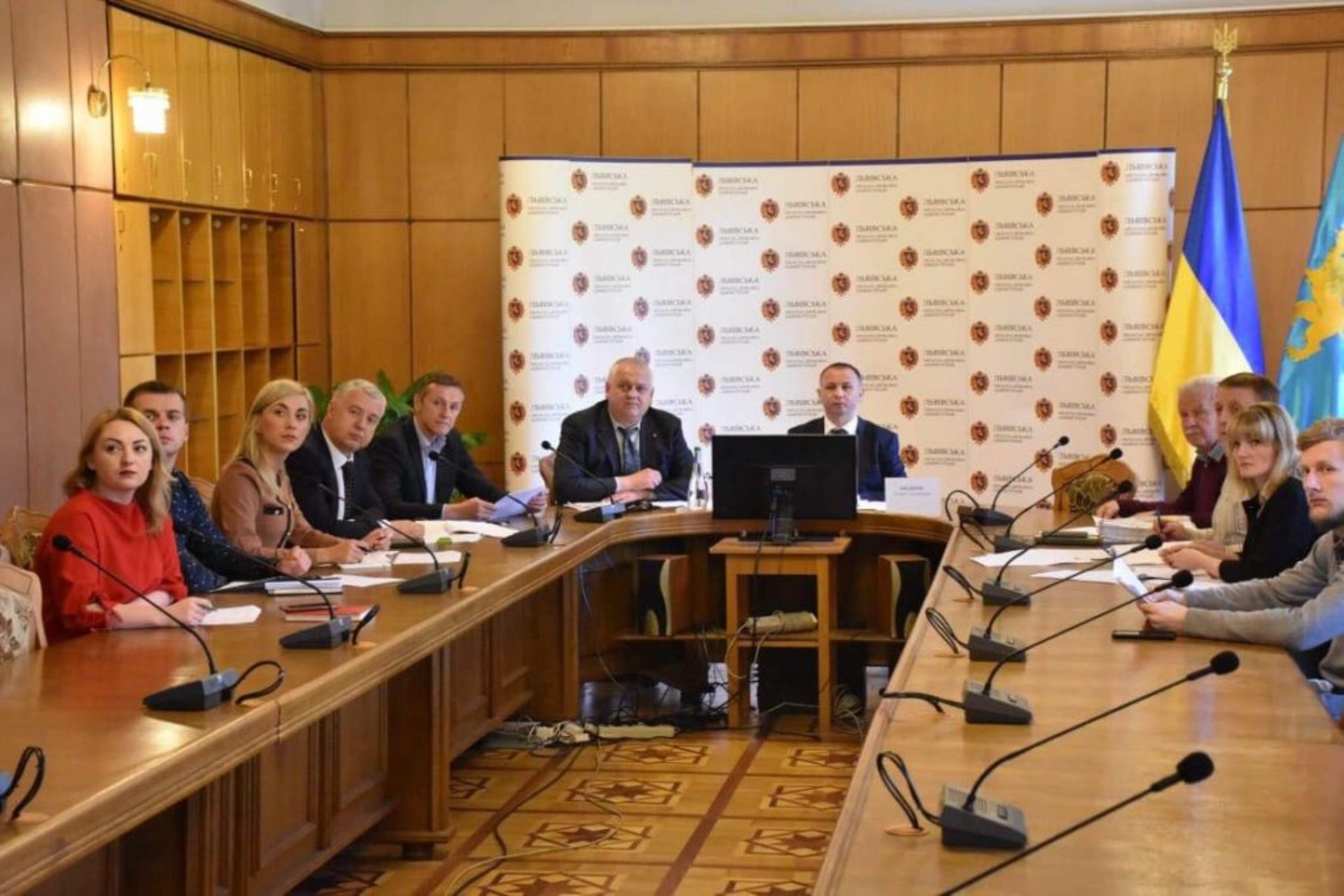 На Львівщині для 14 дітей-сиріт придбають житло