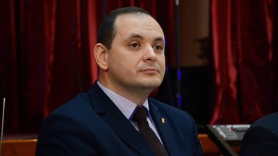 Мер Івано-Франківська закликав виходити на протести через посилення карантину