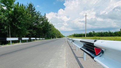У Рівненській області звітують перед Зеленським: відремонтували аж 10 км доріг