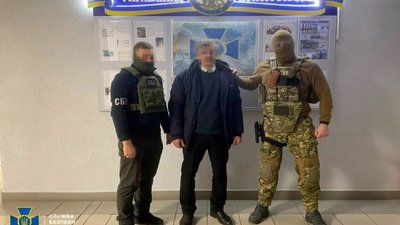 СБУ затримала старосту одного із селищ на Київщині, який надав рашистам маршрути доріг для наступу на столицю