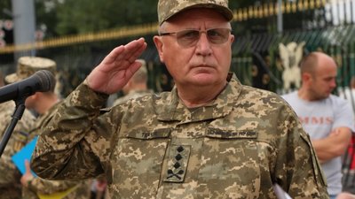 Академії сухопутних військ подарують 4000 книг в межах програми просвіти в армії