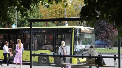 Транспорту нема, але карта буде: у Львові створили мапу зупинок електротранспорту