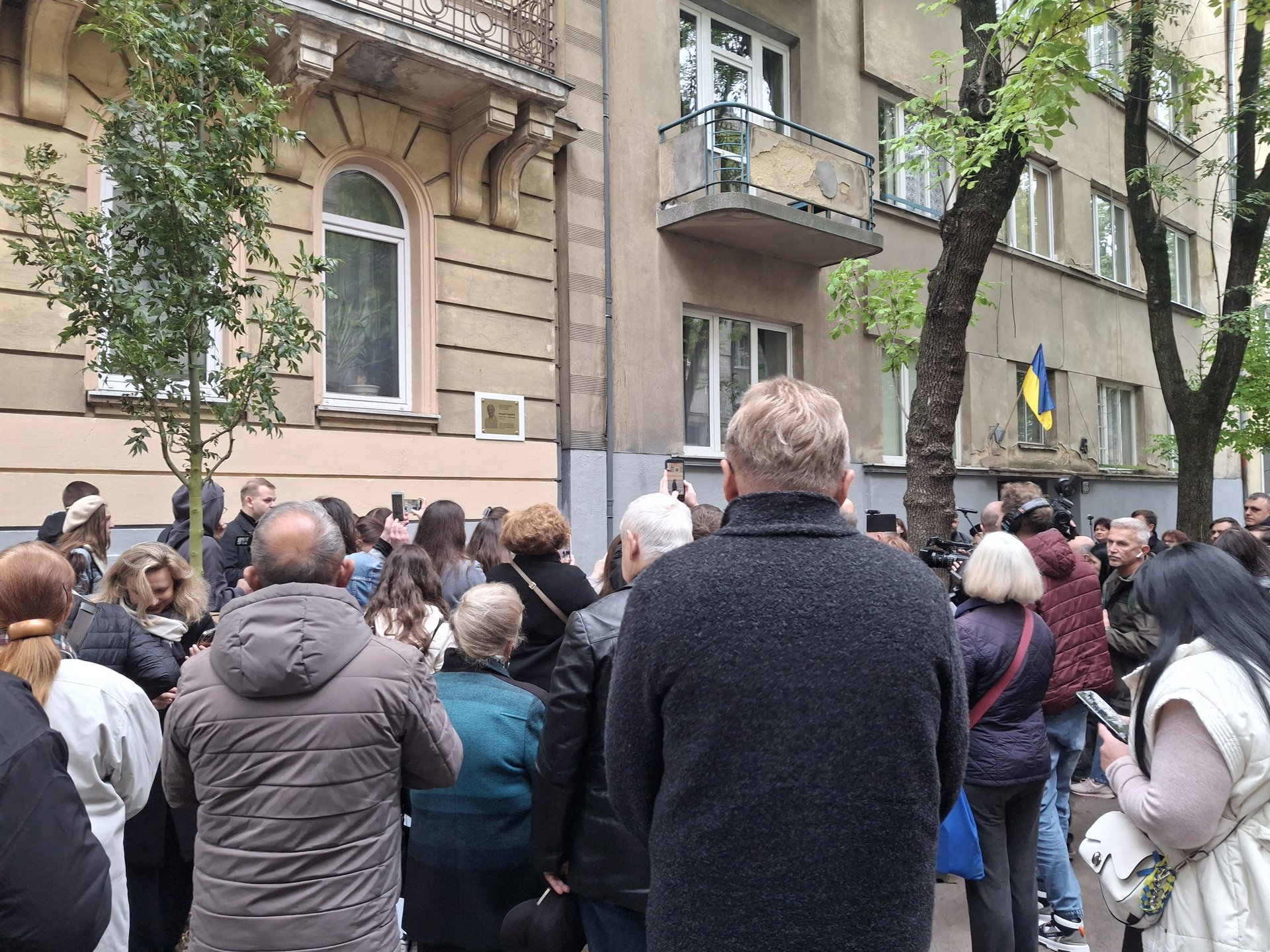 У Львові відкривають меморіальну табличку Андрію Парубію, фото Дмитро Колос, Четверта студія