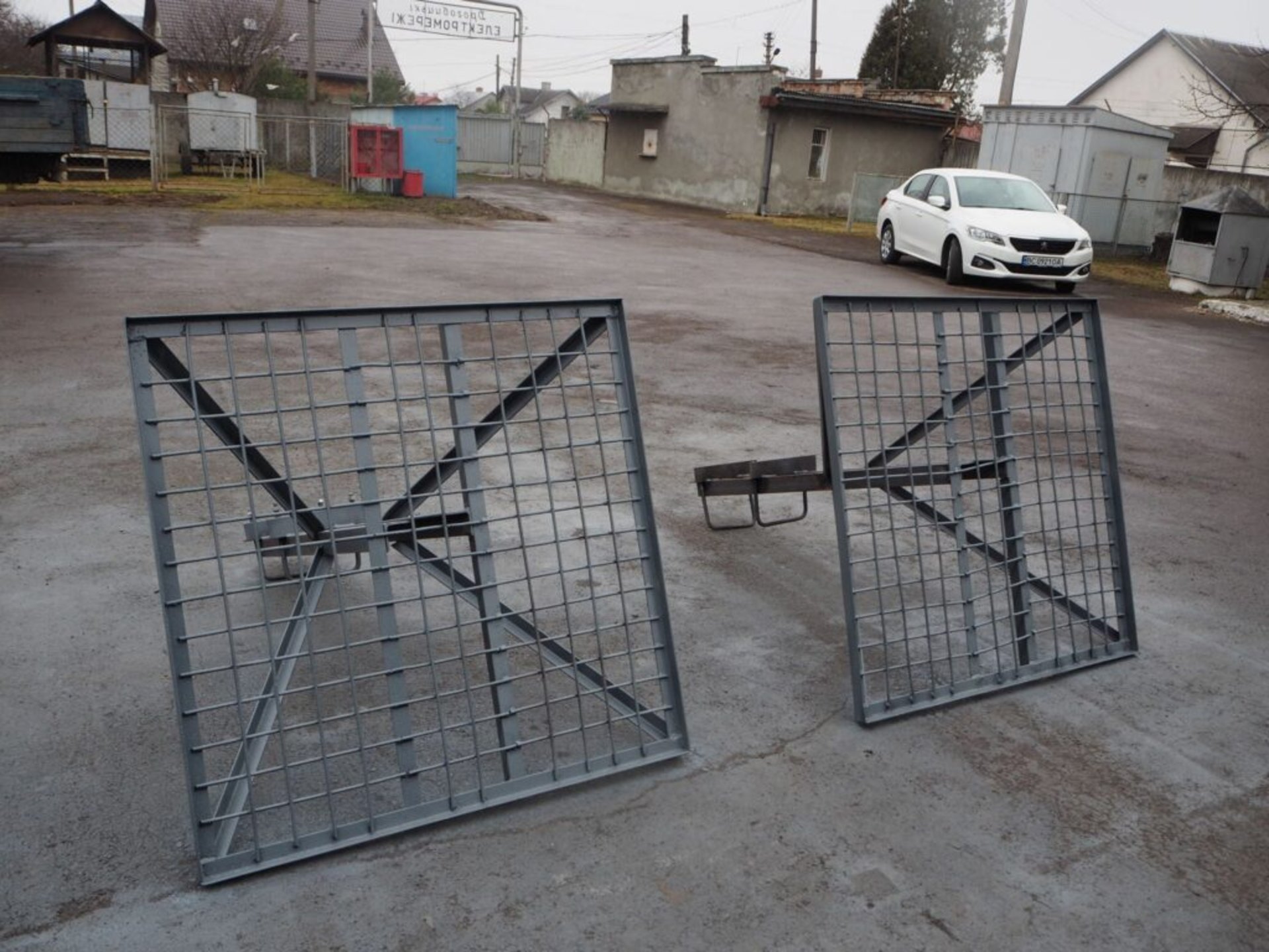 На Львівщині готуються зустрічати лелек