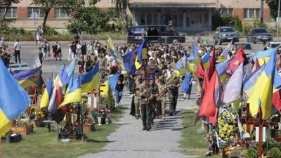 Львів попрощався із бійцем «Азову» (ФОТО)