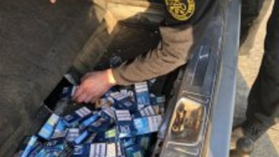 На кордоні із Польщею за вихідні вилучили 2 тонни товарів