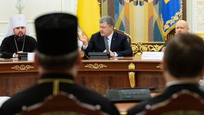 Порошенко звернувся до Всеукраїнської ради церков закликати до проведення виборів без насильства