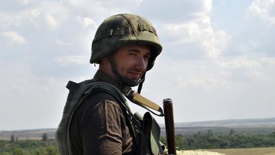 Львівський нацгвардієць надав допомогу під час ДТП у Золочівському районі (ФОТО)