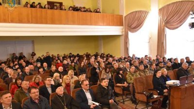 На Яворівщині придбали 7 шкільних автобусів