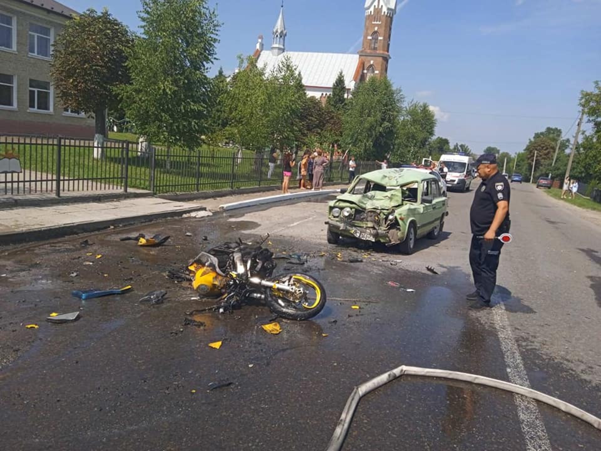 На Львівщині внаслідок ДТП загинув мотоцикліст