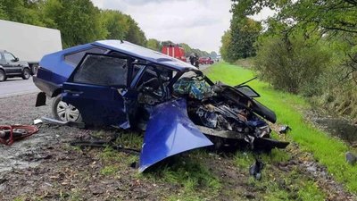 На Львівщині внаслідок зіткнення чотирьох авто загинуло троє людей (ФОТО)