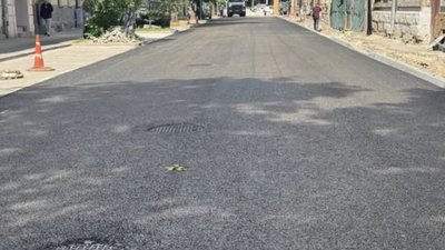 У Львові на відремонтованій дорозі уже просіли люки (ФОТО)