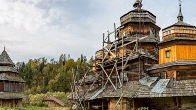 Шмигаля просять дати можливість громадам брати участь у відборі проектів на реставрацію