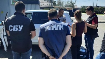 На хабарі спіймали очільника земельної комісії Івано-Франкової ОТГ