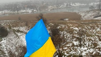 Український стяг замайорів в окупованій Макіївці на Донеччині до Дня Соборності України