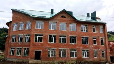 На Сколівщині триває будівництво нової школи