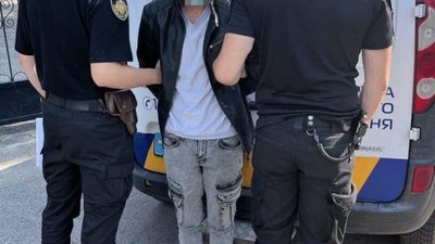 28-річний мешканець Кривого Рогу обікрав у Львові дідуся