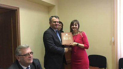 Синютка привітав працівників суду із професійним святом