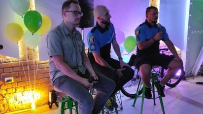 У Львові патрульні розповіли велосипедистам про правила дорожнього руху (ФОТО)