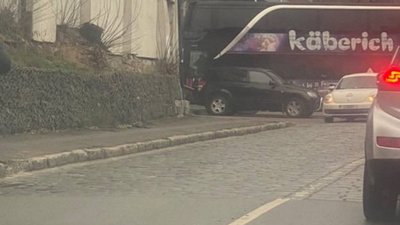 У Львові через автобус перекривали рух транспорту