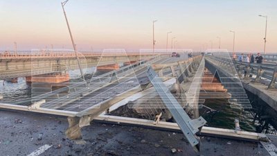 Атака на Кримський міст є спецоперацією СБУ та ВМС, - джерела