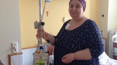 Вчителька з Новояворівська Олена Харламова потребує коштів на лікування