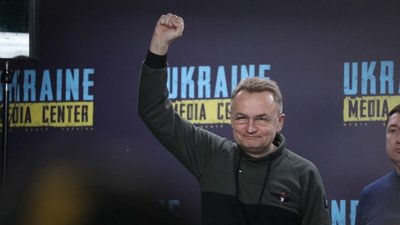 Садовий відновив продаж землі у Львові
