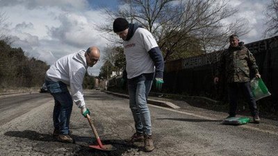 Як «Укравтодор» для кандидата у президенти Добродомова провів лікнеп з ямкового ремонту (ФОТО)