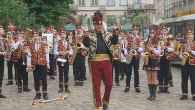 У Львові відбудеться святкова фан-хода у вишиванках