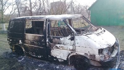 На Волині вночі згорів бус священика ПЦУ: ймовірно - підпал через церковний конфлікт