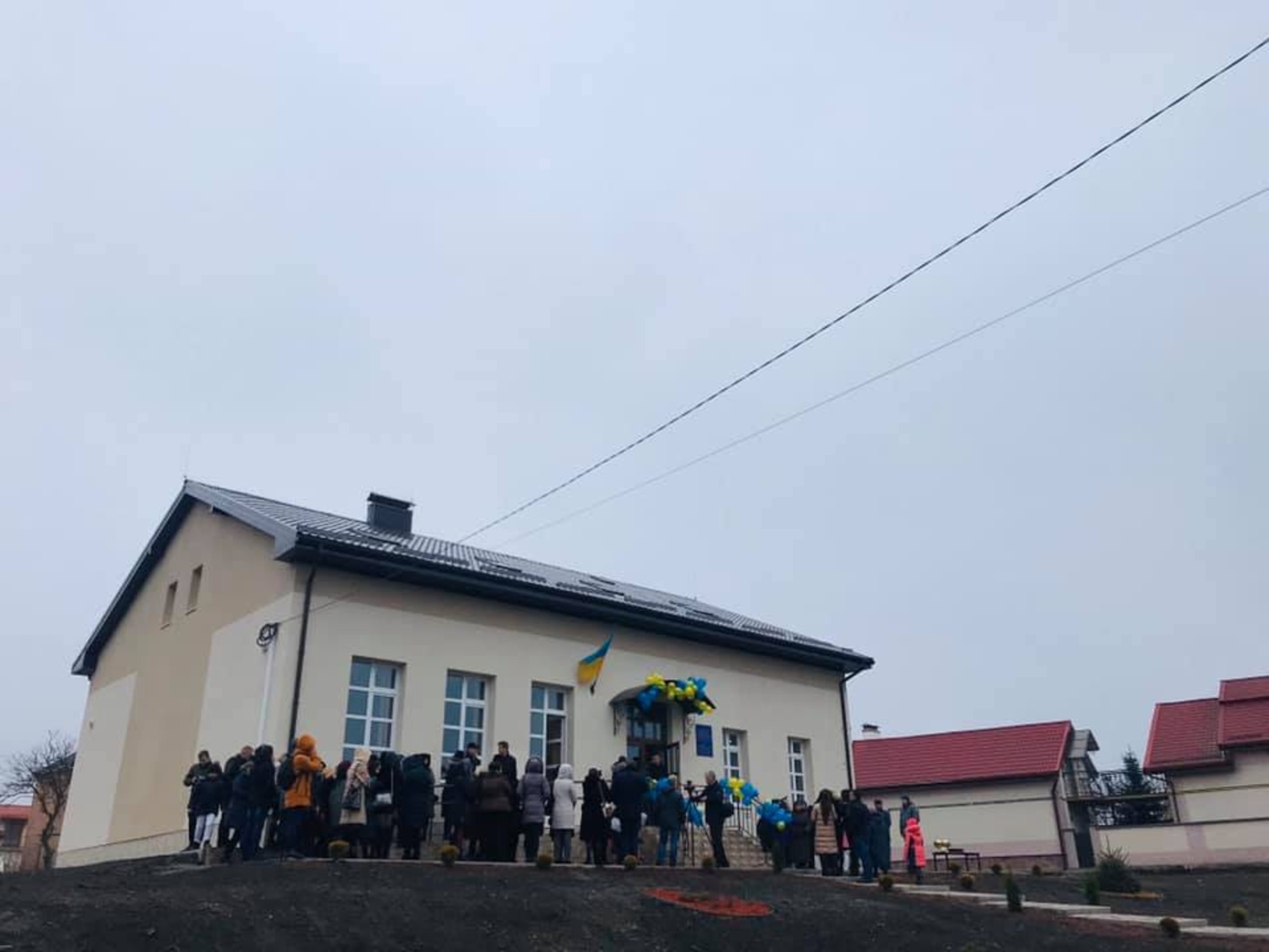 У Зимній Воді відкрили оновлену музичну школу. Фото - Олег Синютка/Фейсбук
