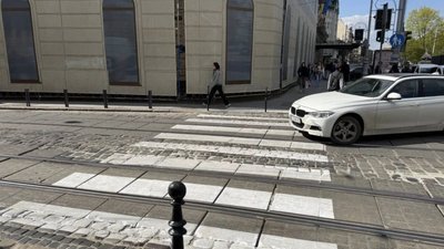 У центрі Львова оновлюють розмітку (ФОТО)