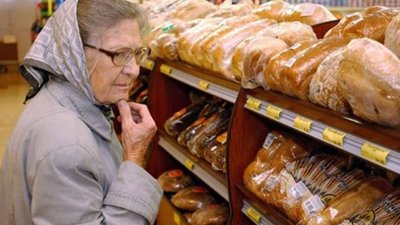 Хліб в Україні дорожчатиме щомісяця