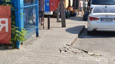 У Львові в спальному районі помер чоловік