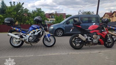 У Львові 23-річний чоловік їздив на мотоциклі без прав